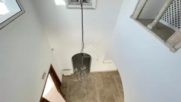 à louer une belle villa à Gammarth avec piscine