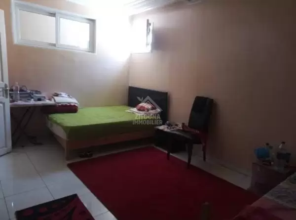 A Vendre une villa à cite ibn khaldoun