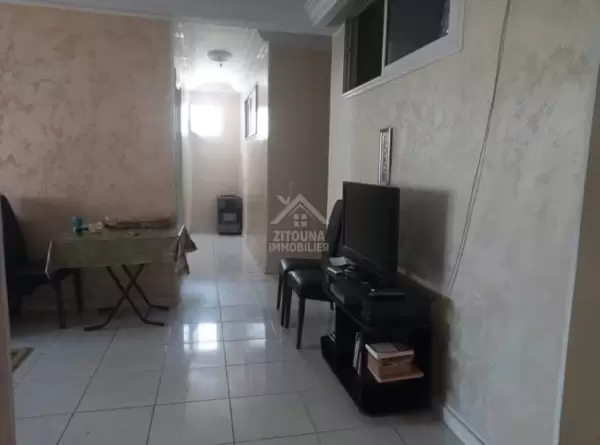 A Vendre une villa à cite ibn khaldoun