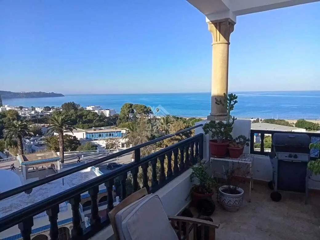 Trés bel appartement avec vue mer à la Marsa Plage