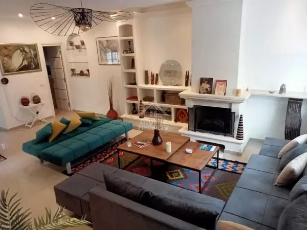 A louer une belle villa avec piscine à Carthage Byrsa