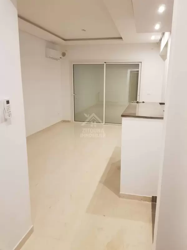 A Louer un appartement S+1 à Ennaser