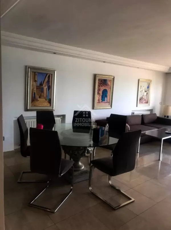 A louer un appartement s+3 vue sur mer à la marsa cube