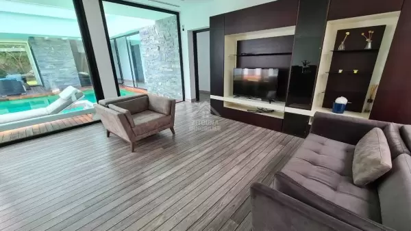 A vendre une villa de maitre à Hammamet Nord