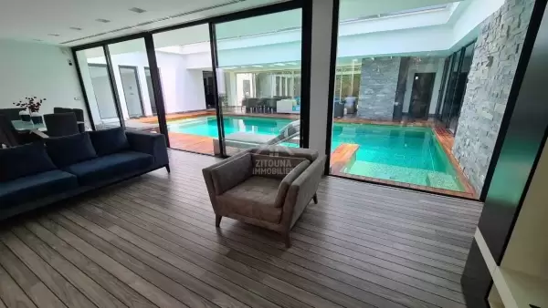 A vendre une villa de maitre à Hammamet Nord