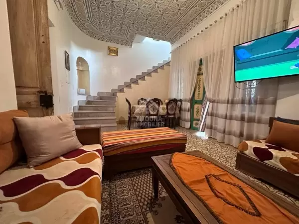 A Vendre une maison de style arabesque à Nabeul