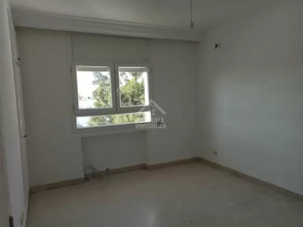 A Louer un appartement s+2 à la Marsa ville