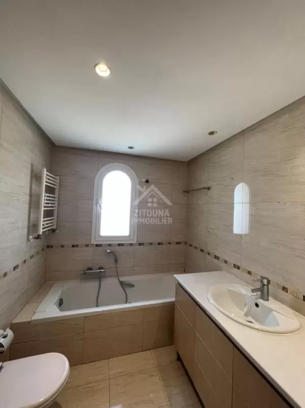 A louer une villa à Gammarth Marina