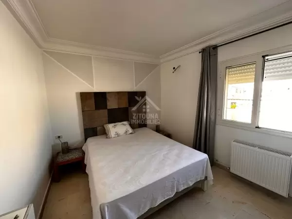 A vendre deux étages d'une villa à Ezzahra