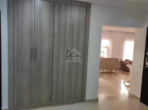 A louer un appartement spacieux à Gammarth Harrouche