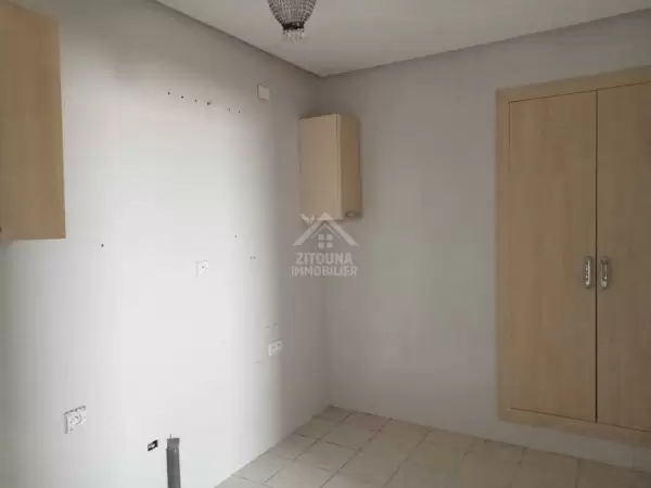 A Vendre un appartement à Gammarth Palace