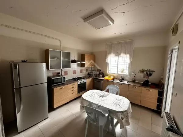 A louer un appartement s+3 à la Marsa plage