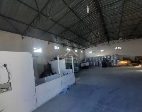 Un dépot de 1000 m² à louer à Nabeul
