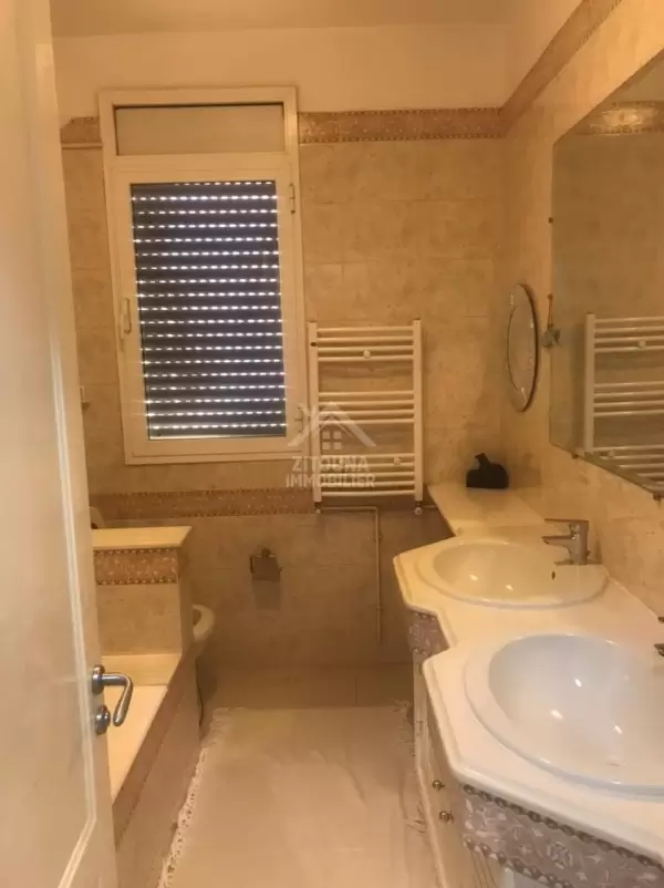 à louer un appartement s+2 à la marsa