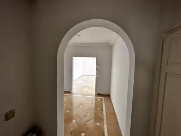 A louer un bel appartement s+3 avec vue sur mer à la Marsa
