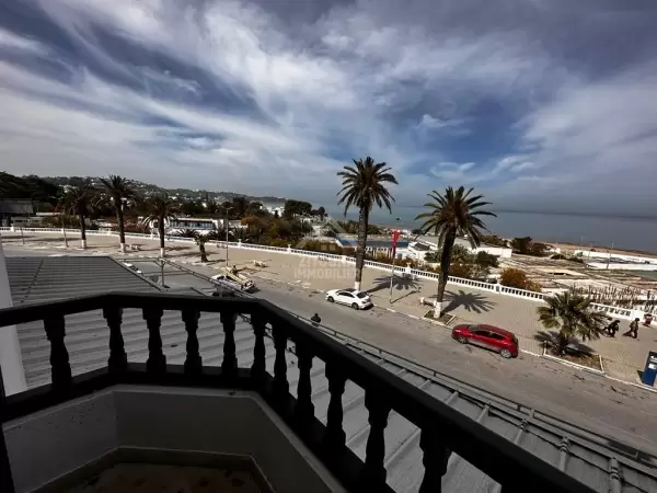 A louer un bel appartement s+3 avec vue sur mer à la Marsa