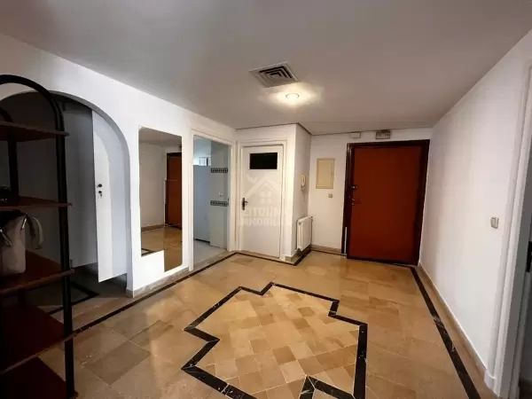 A Louer un appartement s+3 avec vue mer à la Marsa plage