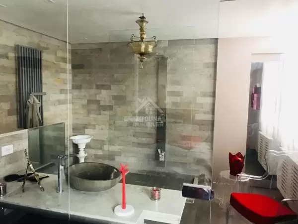 a louer un appartement s+3 au lac 1