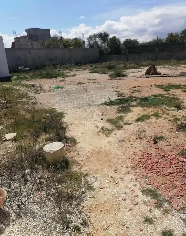 A Vendre un terrain à Gammarth Harrouche