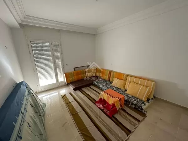 A Vendre un spacieux appartement à Ariana