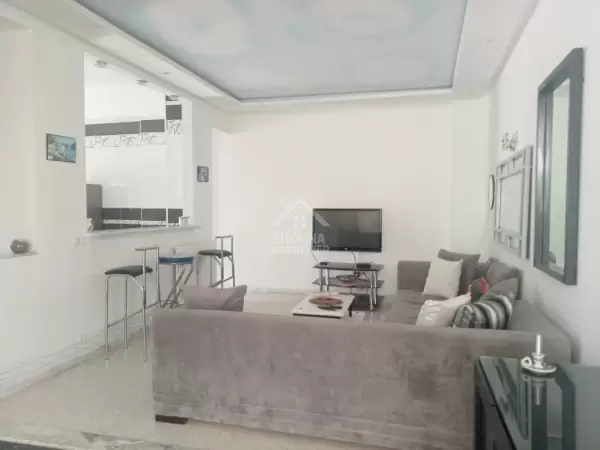 A Louer un spacieux appartement meublé à la Marsa Corniche