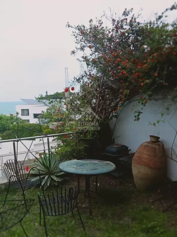 Un appartement s+1 à la marsa cube avec une vue imprenable