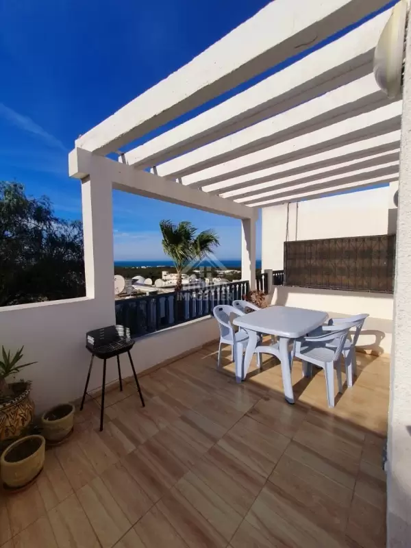 A Louer Duplex meublé au Golden Tulip Gammarth
