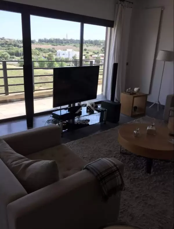 Appartement s+4 de haut standing à louer à la Marsa