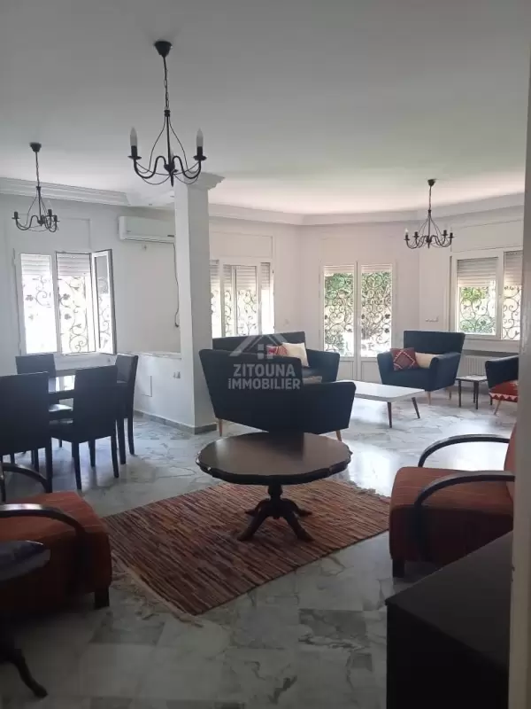 A louer un RDC de villa indépendant à la Marsa