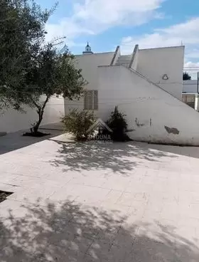 A vendre une maison à Megrine Riadh
