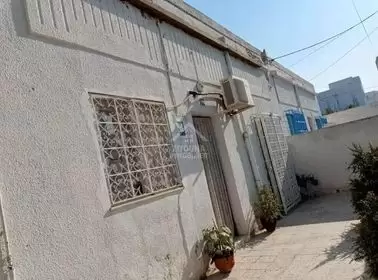 A vendre une maison à Megrine Riadh