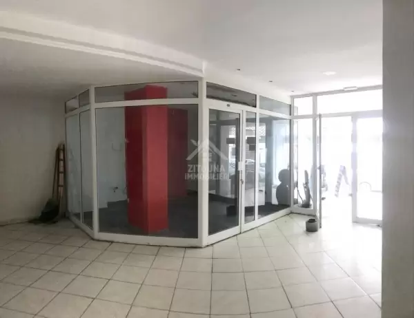 A louer un local commercial à la Marsa plage