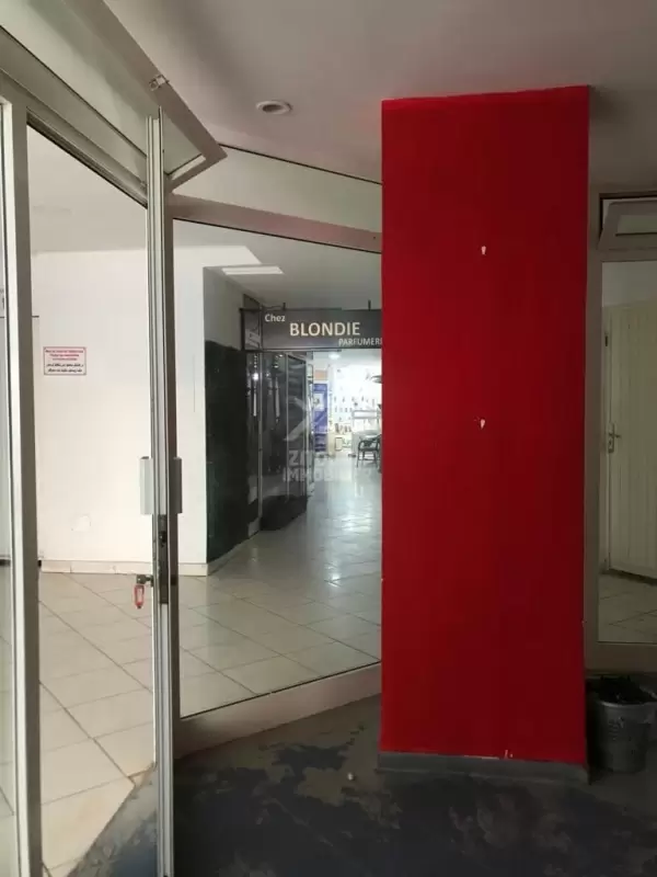 A louer un local commercial à la Marsa plage