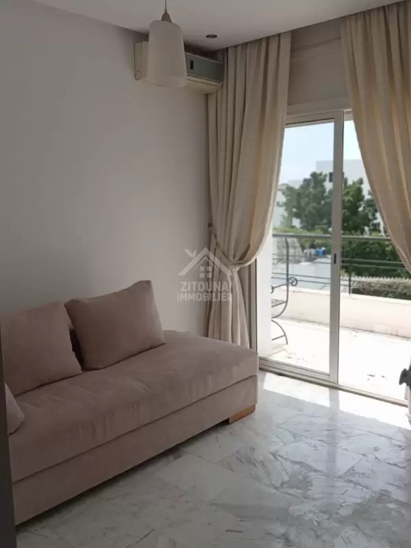 A vendre un appartement s+3 à Gammarth