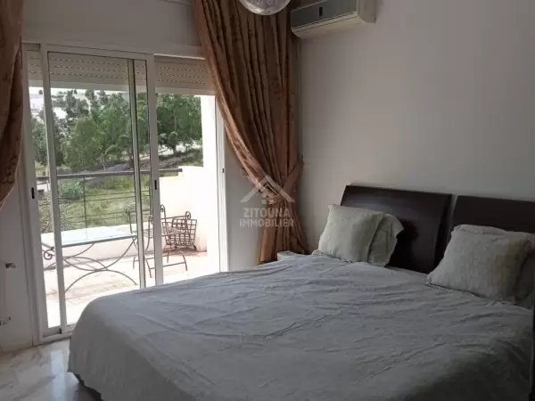 A vendre un appartement s+3 à Gammarth