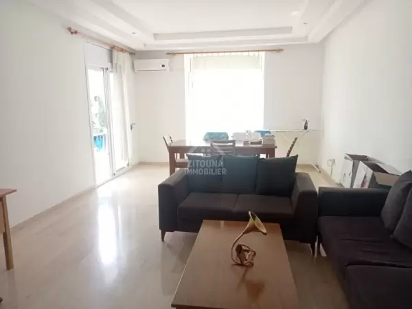 A louer un bel appartement avec vue Mer à la Marsa Plage
