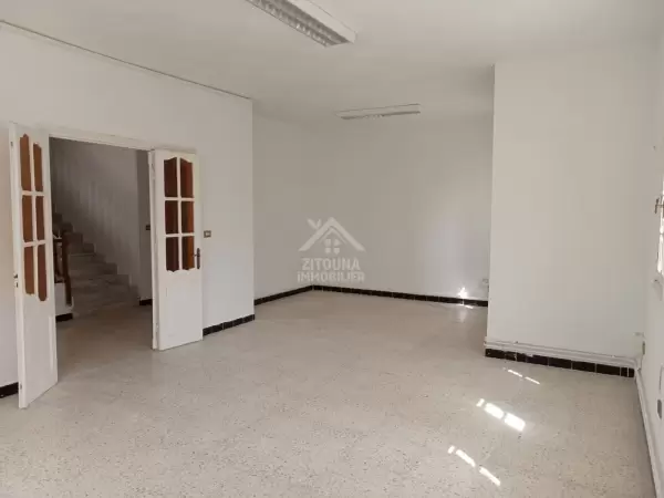 A louer un étage de villa à La Marsa proche du lycée Gustave Flaubert