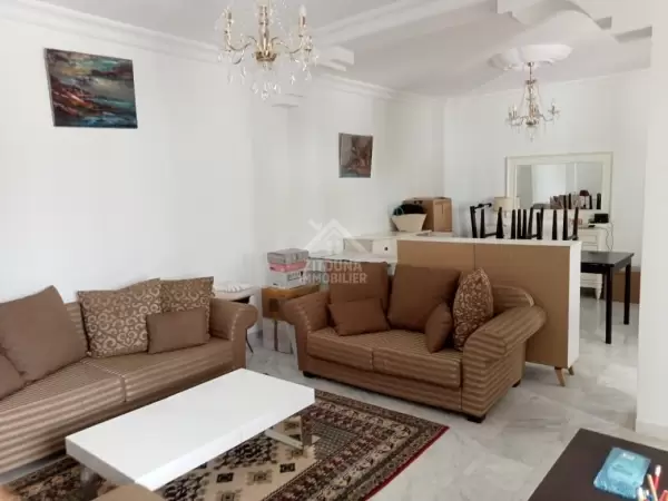 A louer un beau duplex meublé à la Marsa Plage