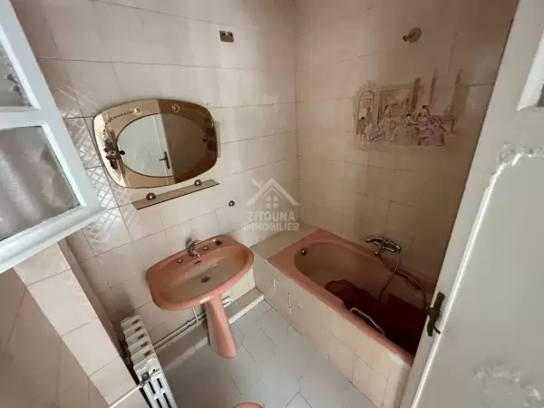 A louer un étage de villa à La Marsa ville