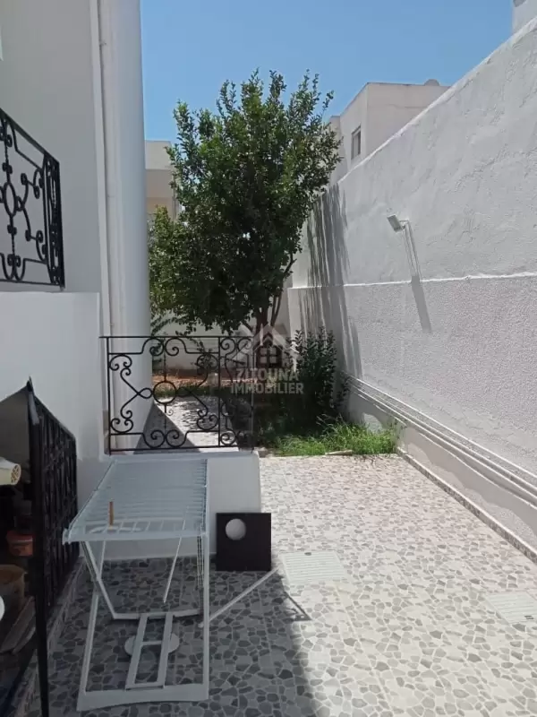 A Louer un RDC DE VILLA à Sidi Daoued