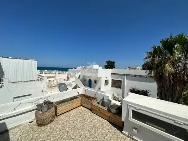 A louer un appartement avec vue sur mer à la Marsa CUBE