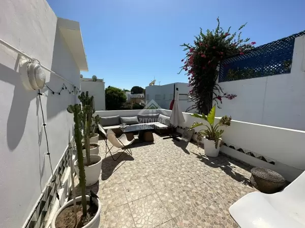 A louer un appartement avec vue sur mer à la Marsa CUBE