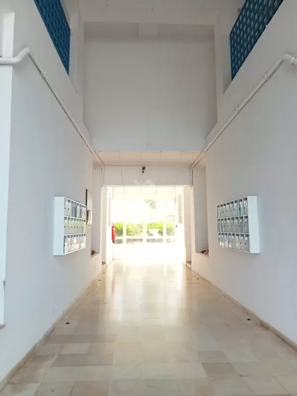 A louer un appartement s+2 avec jardin à Sidi Daoued