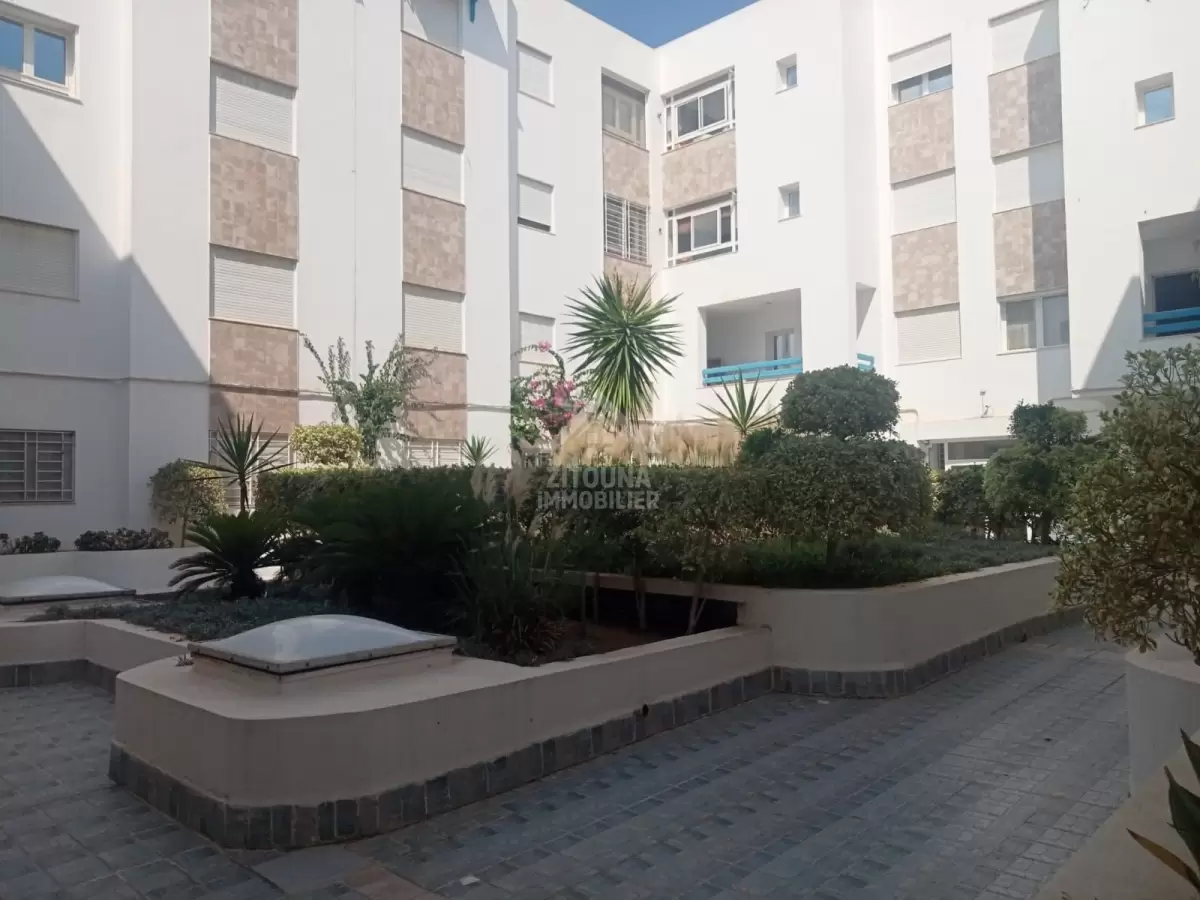 A louer un appartement s+2 avec jardin à Sidi Daoued