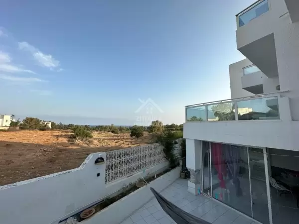 A vendre une belle villa à Hammamet Nord