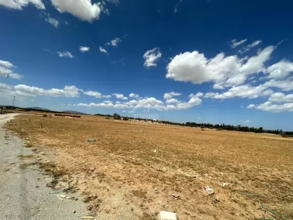 A vendre deux lots de terrains à Hammamet Sud