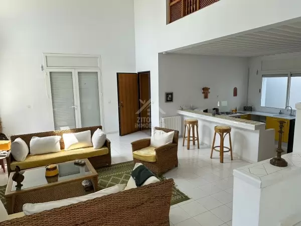 A louer Un loft meublé à La Soukra