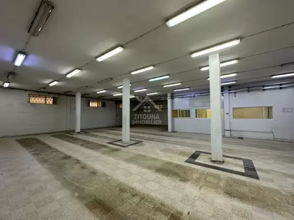 A louer un Dépôt à la Marsa