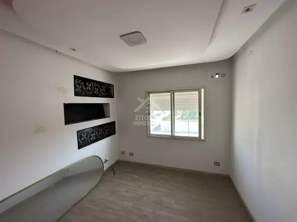 A Vendre un appartement s+2 à la Soukra