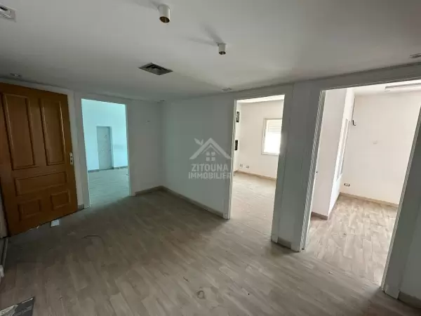 A Vendre un appartement s+2 à la Soukra